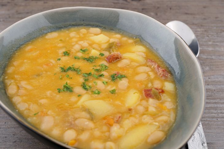 Bohnensuppe