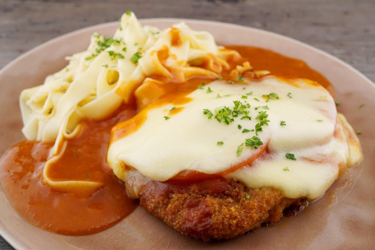 Schweineschnitzel Italia überbacken